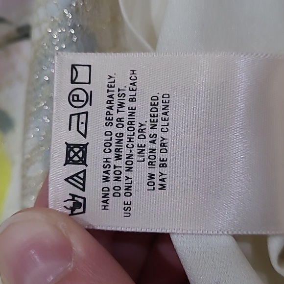 Leifsdottir Women's Size 8 Multicolor Patterned Top - Picture 5 of 9